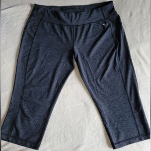 Workout/exercise capris